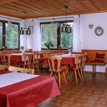 Landhaus Am Forst - Apartments Bad Alexandersbad Buitenkant foto