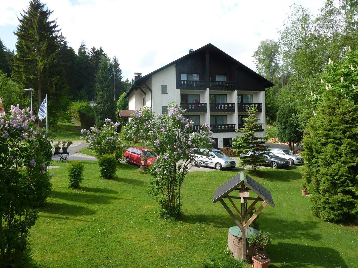 Landhaus Am Forst - Apartments Bad Alexandersbad Buitenkant foto
